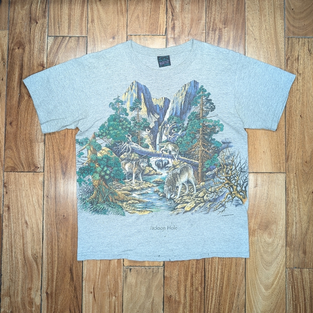 Habitat 1997 Wolves Illusion T-shirt (L)